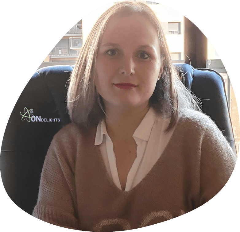 Ana-Martínez-Mantero-ondelights.com-block-1-1